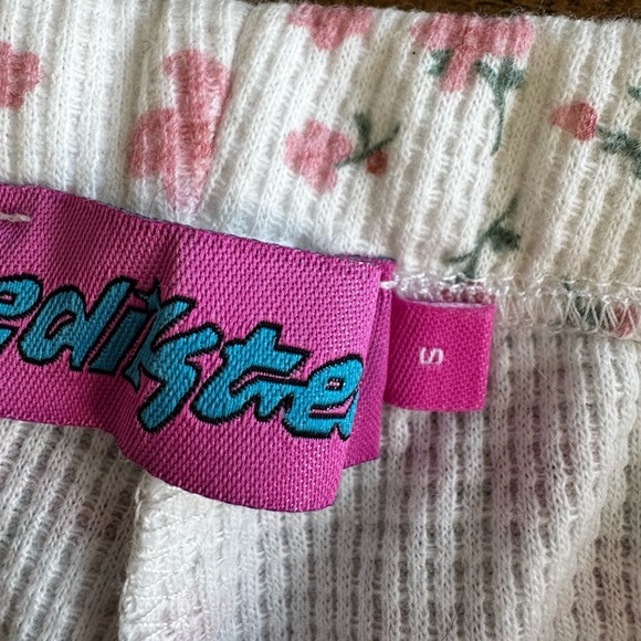 Edikted Primrose Waffle Shorts and Halter set - Picture 3 of 5